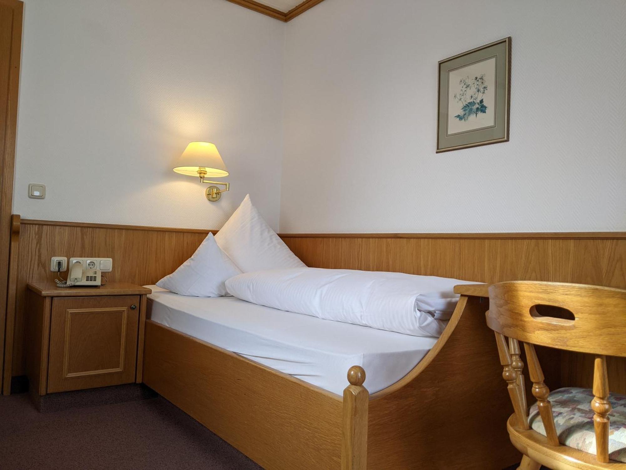 Hotel Germania Бад-Верисхофен Номер фото