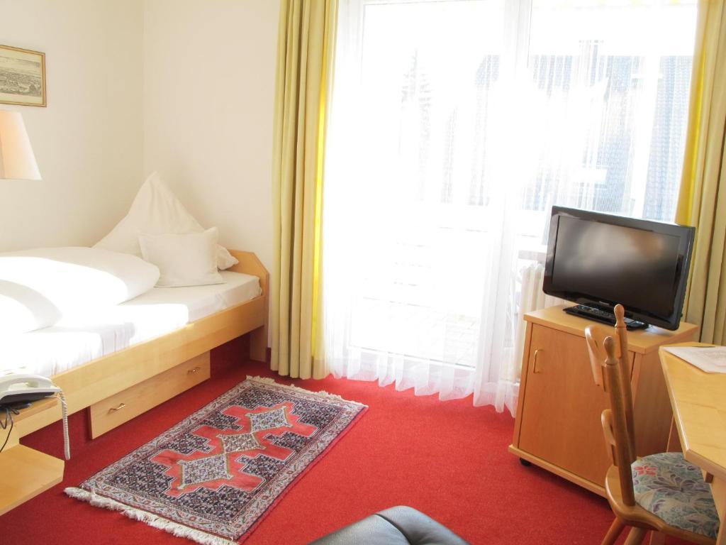 Hotel Germania Бад-Верисхофен Номер фото